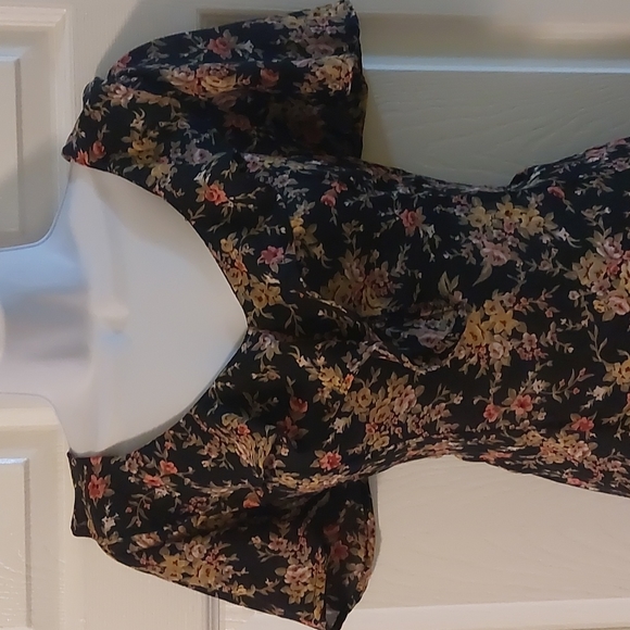 Beautiful dress floral - Picture 4 of 6